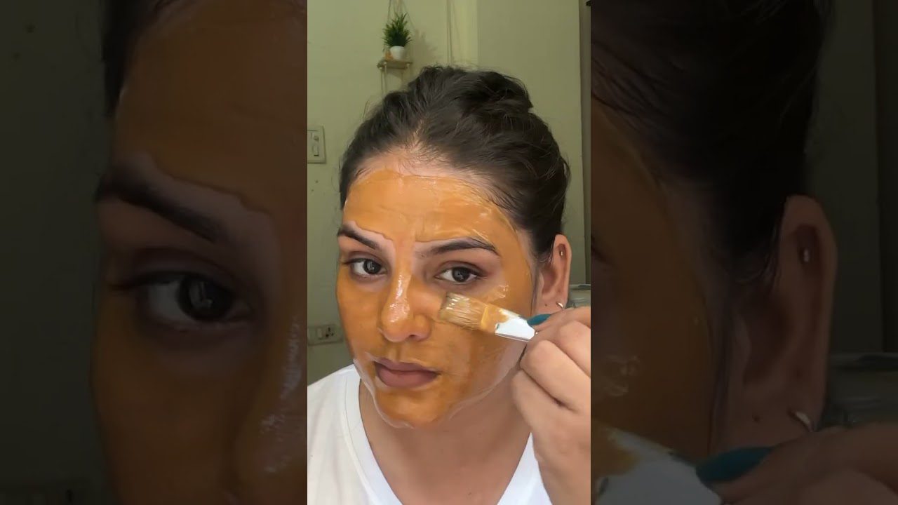 Kavos veido kaukė spindinčiai odai