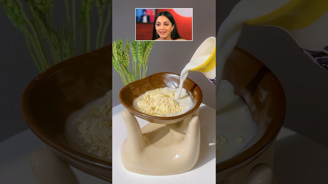 Ruda dubenėlis ant keraminės laikiklio, į kurį užpilamas pienas ir miltai