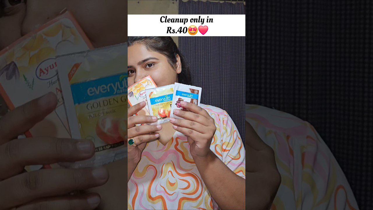 Moteris laiko veido kaukių pakuotes, viršuje tekstas „Cleanup only in Rs.40“